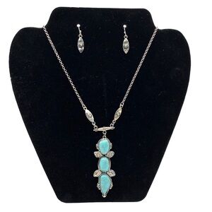 Long Faux Turquoise Necklace and Earrings Set REDWOOD New